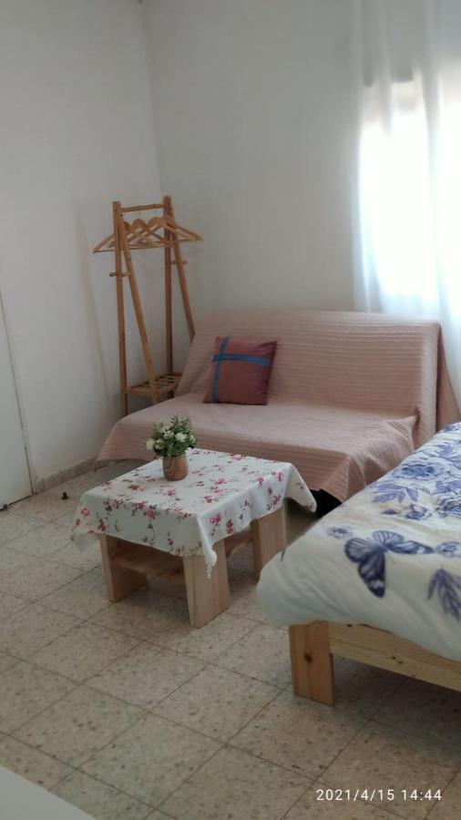 Jordan Valley One Room Apartment Menahemya ภายนอก รูปภาพ