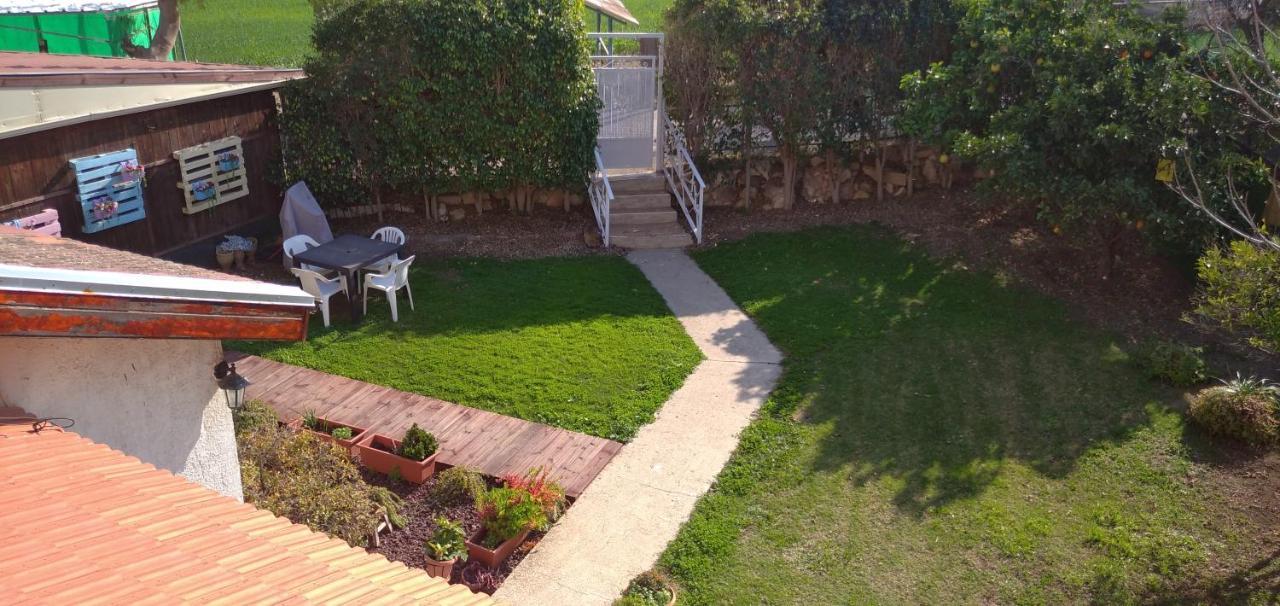Jordan Valley One Room Apartment Menahemya ภายนอก รูปภาพ